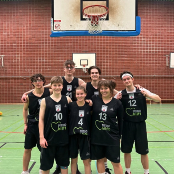 MEBO hilft sponsort Trikots an den MTV